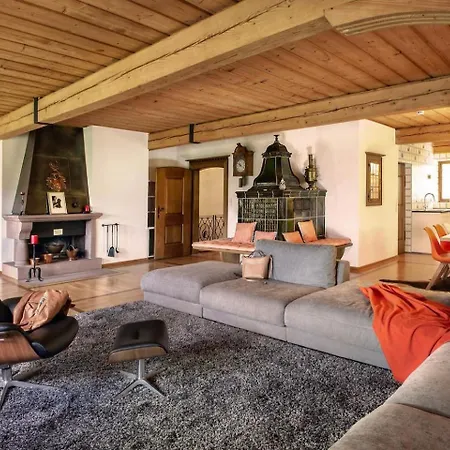 Lovely House In Villa